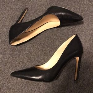 Nine West  dress shoes